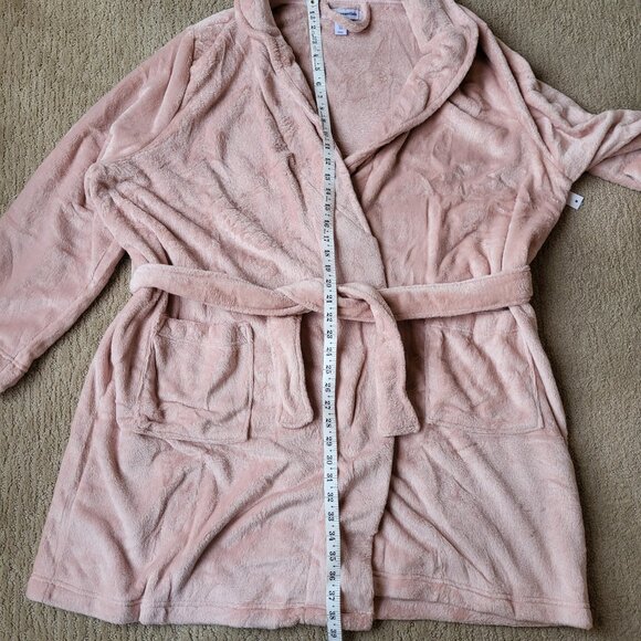Women’s Mid-Length Plush Robe – Pale Pink – Size 2XL – Amazon Essentials – NWT - Picture 6 of 8